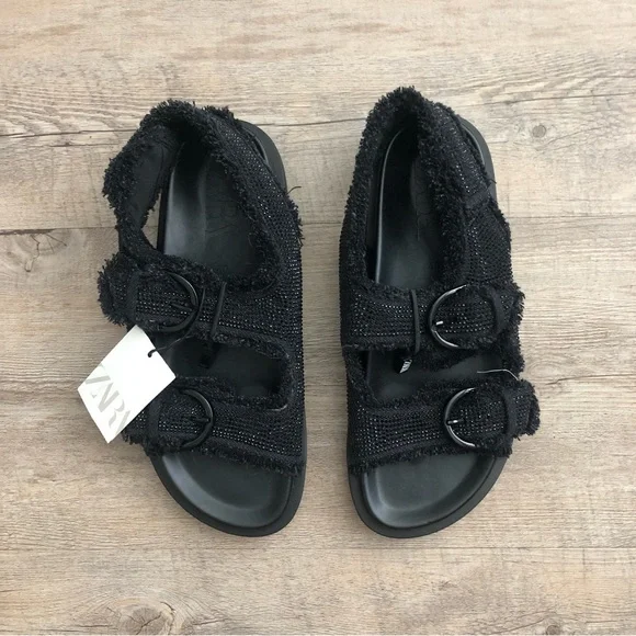 Zara Black Buckle Sandals - Picture 5 of 16